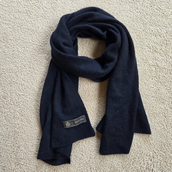 Babaton Accessories - Babaton Cashmere Scarf Knit Black
